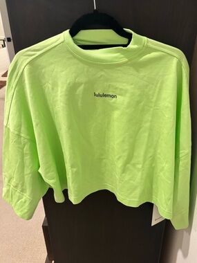 Lululemon Heavyweight Cotton Cropped 3/4 Sleeve Shirt SPGR Neon Green Small NWT